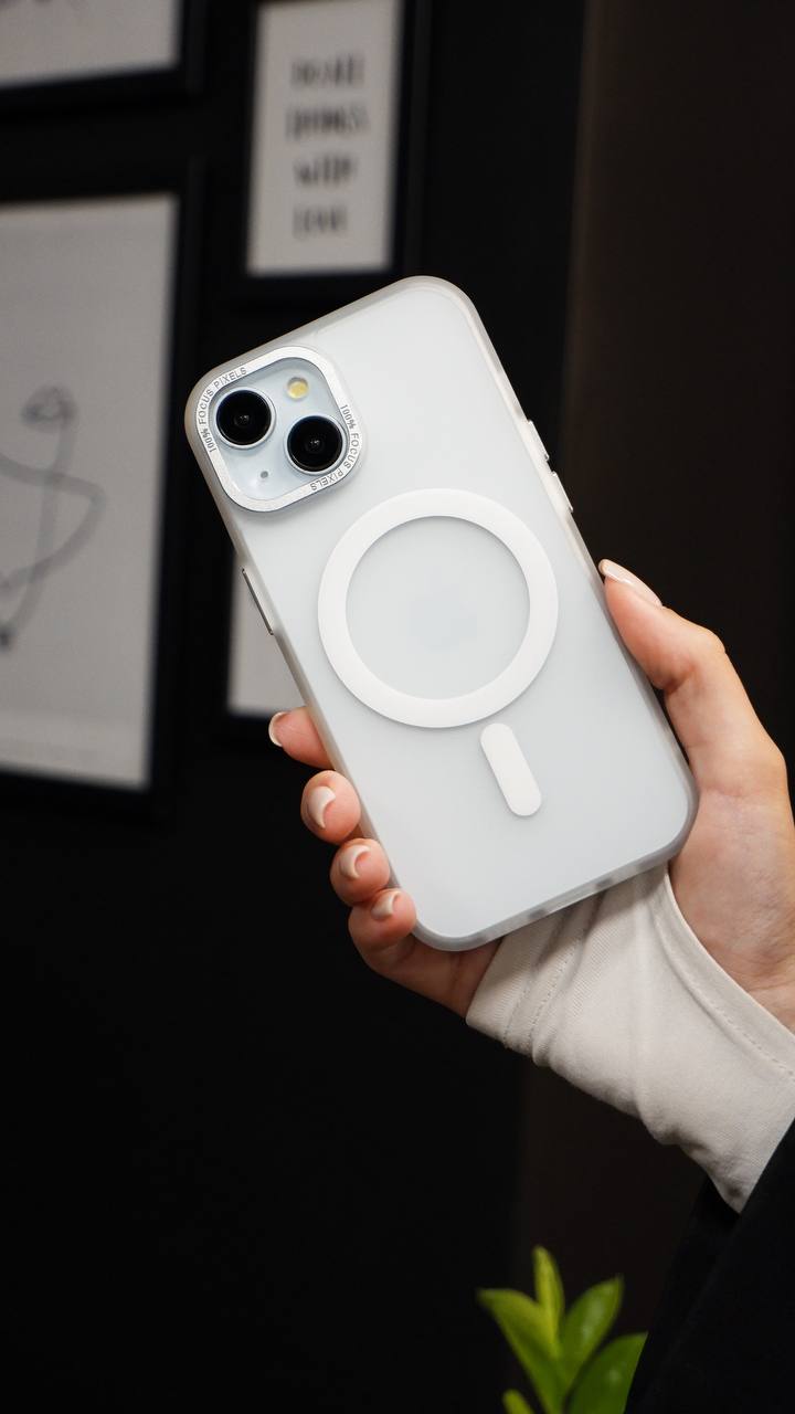 Чехол для iPhone 15 Матовый Хромированный MagSafe пластик+силикон